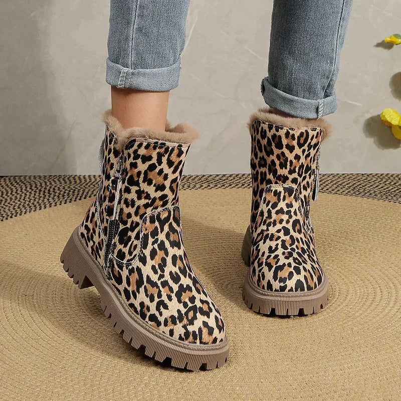 Women’s winter boots with leopard print