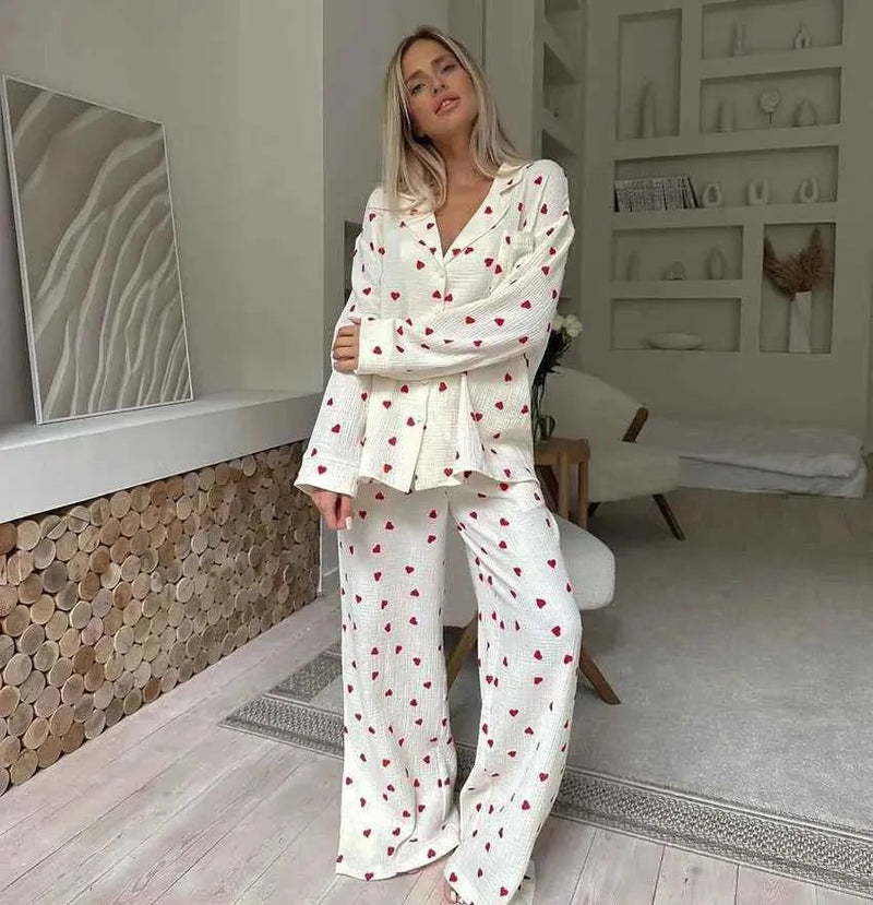 Amelie – Two-Piece Pajama Set with Heart Pattern & Wide Leg
