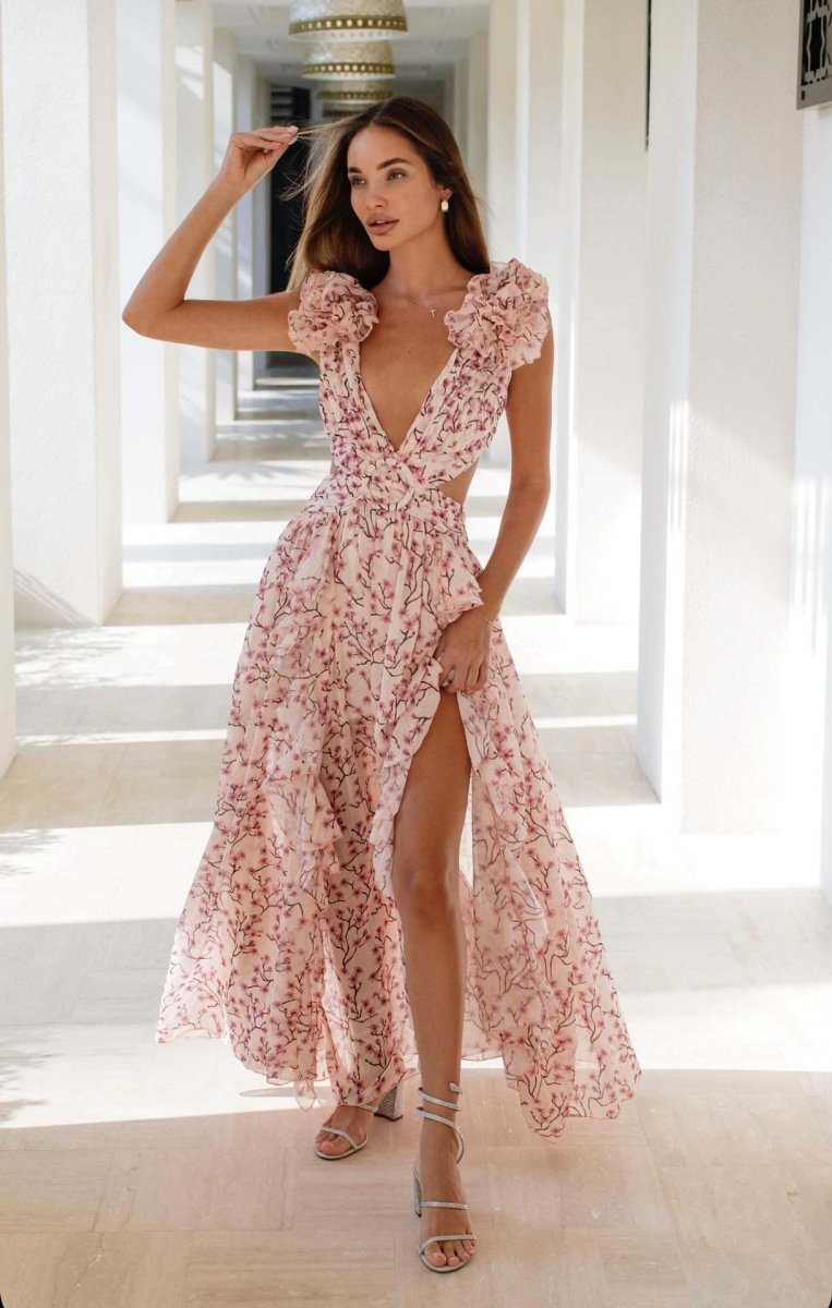 Amira – Backless Maxi Dress with Floral Pattern, Ruffles and Cut-Outs