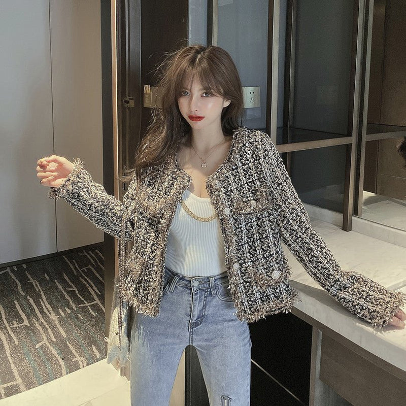 Clara – Bouclé Jacket in Parisian Chic Style
