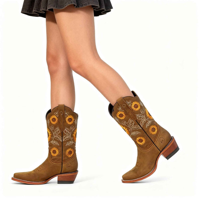 Women's Boho-Chic Boots