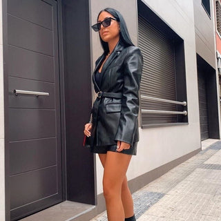 Eleganter Lederoptik Blazer Tailliert - Cecile LavelleSchwarz