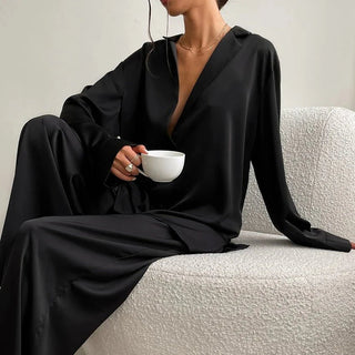 Elisa – Zweiteiliges Loungewear - Set mit Hemdbluse und weiter Hose - Cecile LavelleGrau