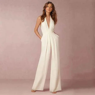 Élodie – Rückenfreier Halterneck Jumpsuit mit Faltenwurf & weitem Bein - Cecile LavelleWeiß
