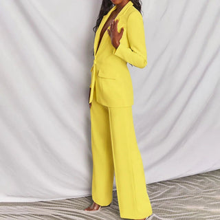 Evelyn – Taillierter Blazer & Weit geschnittene Hose Anzug - Set - Cecile LavelleDunkelrosa