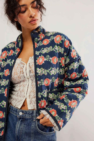 Gewämmter Kurzmantel mit Patches - Cecile Lavellegeblümt