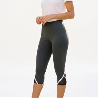 Hochtaillierte Capri - Leggings mit Bequemer Stretch - Passform - Cecile LavelleGrau
