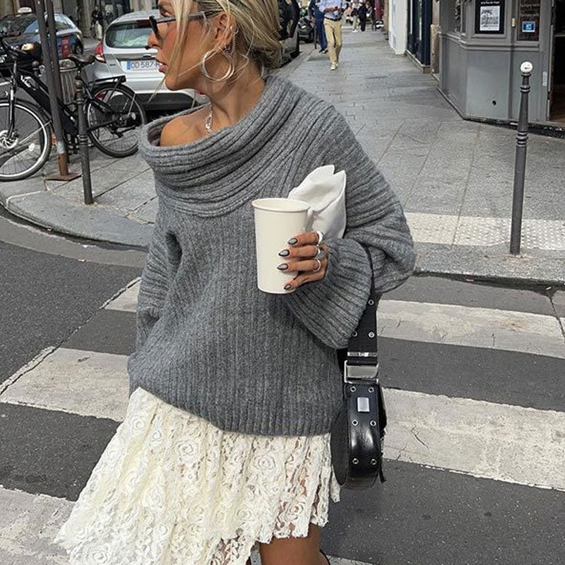 Ines – Oversized Off-Shoulder Sweater in Ribbed Knit