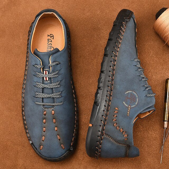Comfortable men's half shoes with flexible sole