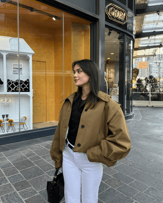 Kurze Jacke Stehkragen Oversize - Cecile LavelleOlive