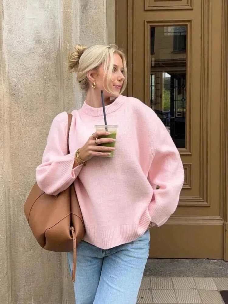 Casual oversized sweater with round neck