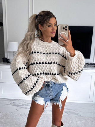 Leonie – Grobstrickpullover mit Rautenmuster & Oversize - Ärmeln - Cecile LavelleWeiß