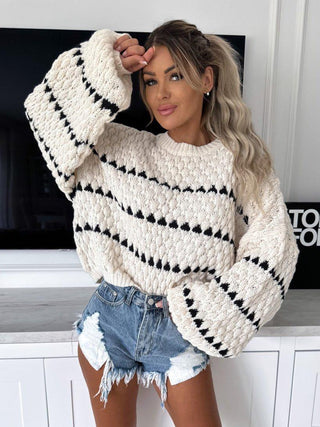 Leonie – Grobstrickpullover mit Rautenmuster & Oversize - Ärmeln - Cecile LavelleSchwarz