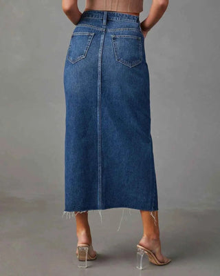 Liv – High Waist Jeansrock mit Schlitz und Raw - Cut - Saum - Cecile LavelleDunkelblau