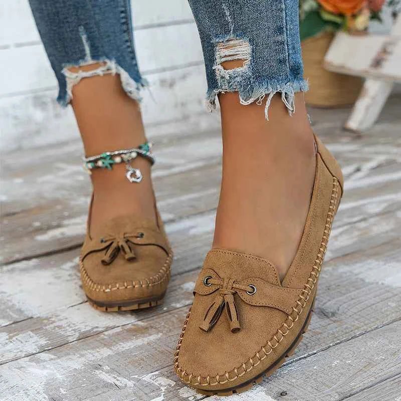 Women's Loafers with Bow