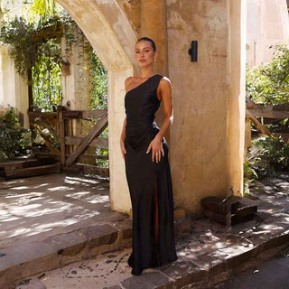 Midi - Kleid mit Rücken‑Cut‑Out - Cecile LavelleSchwarz