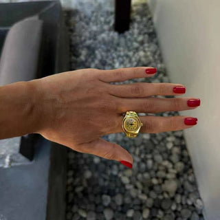 Moderne Muse Ringuhr - Cecile LavelleGold - Gelb