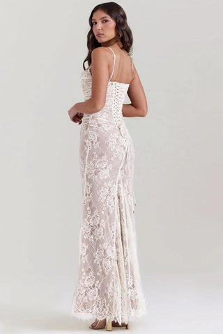 Noa – Maxikleid aus Spitze mit langen Ärmeln und transparenten Details - Cecile LavelleSchwarz