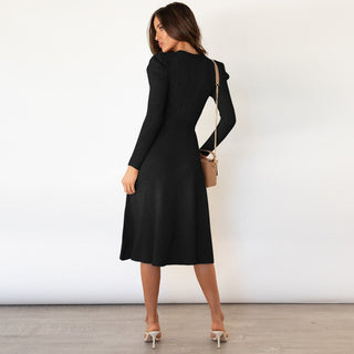 Nora – Feinstrick - Kleid mit Taillengürtel und Strukturmuster - Cecile LavelleSchwarz