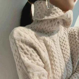 Oversize - Rollkragenpullover mit weitem Schnitt - Cecile LavelleBeige