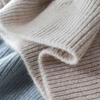 Oversize - Rollkragenpullover mit weitem Schnitt - Cecile LavelleBeige