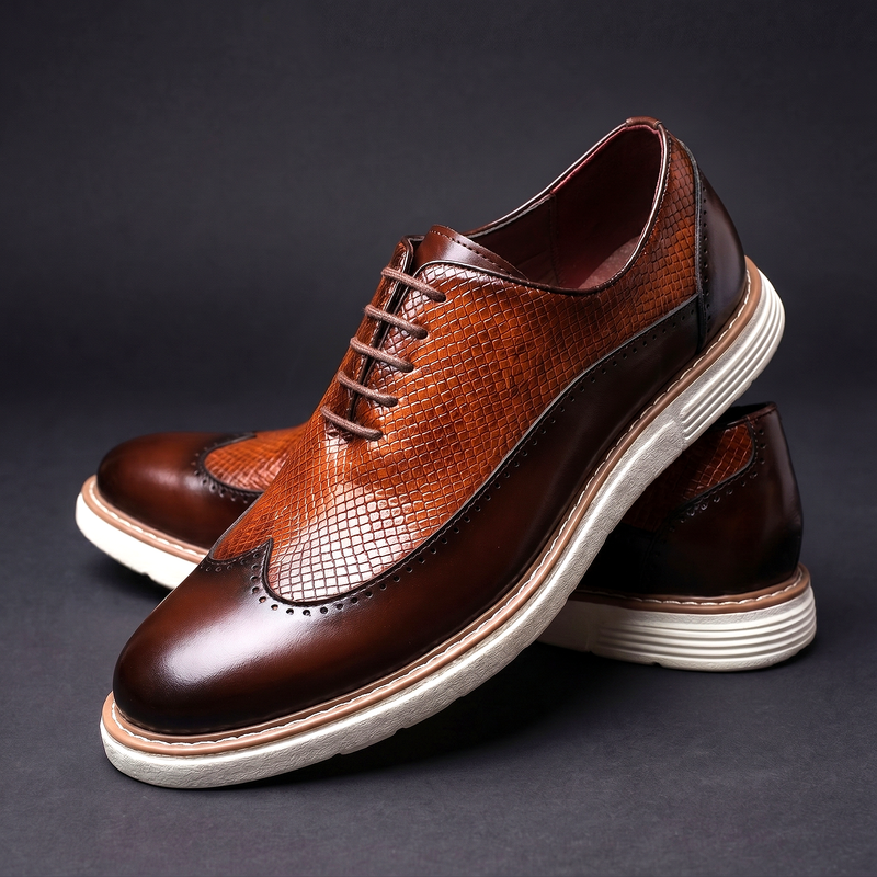 Men's Classic Wingtip Oxford Shoes