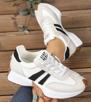 Sneaker Damen Mit Streifendetail - Cecile LavelleWeiß