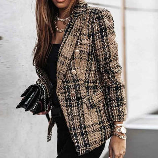 Taillierter Blazer mit klarer Linienführung - Cecile LavelleBraun