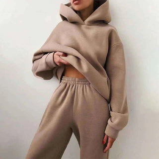 Zweiteiliges Jogging - Set - Cecile LavelleBeige